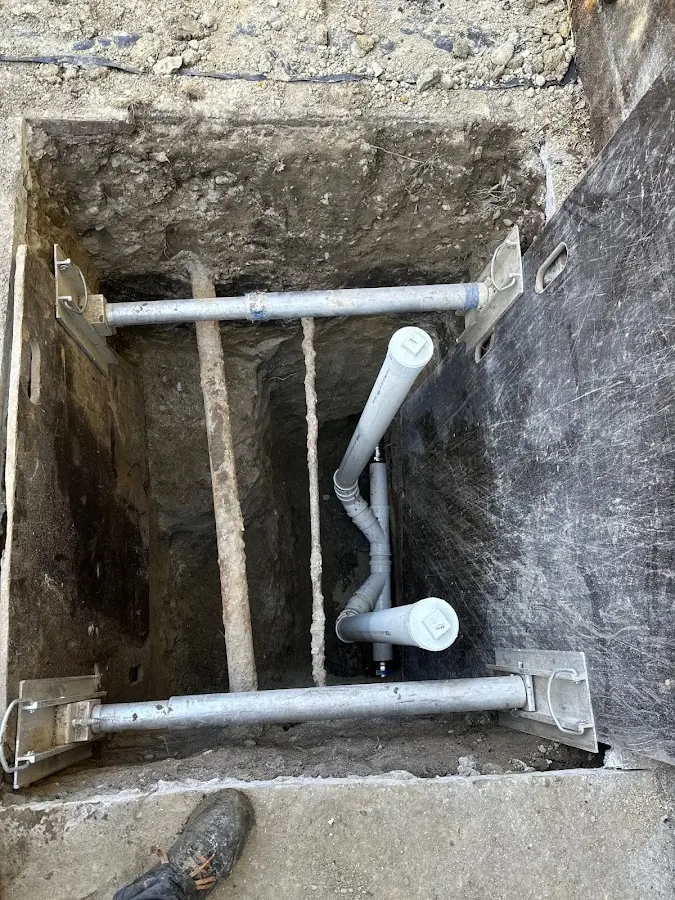 Experienced plumber completing Drain Cleaning work in Rockwall